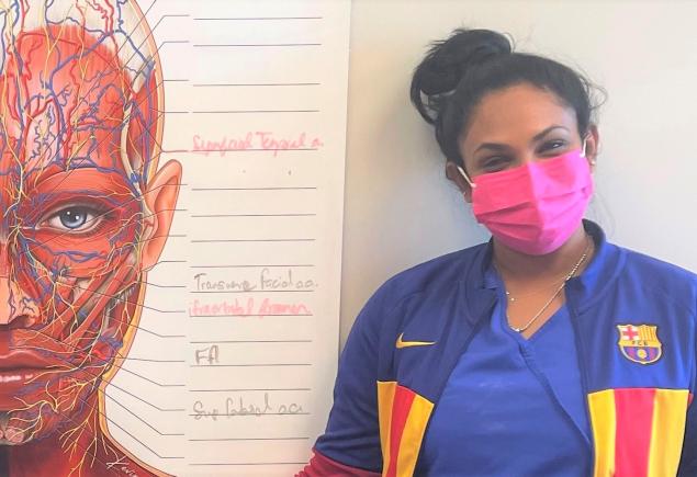 Barbados Doctor Comes 4000 km for Training
